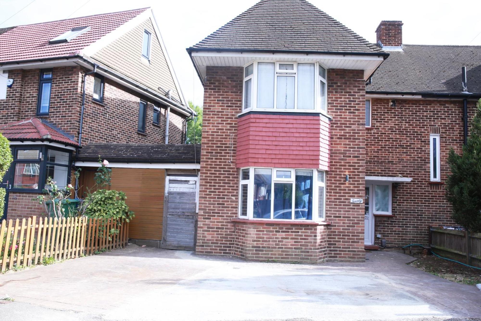 Harrow Luxury Flat With Free Parking. Appartement Londen Buitenkant foto