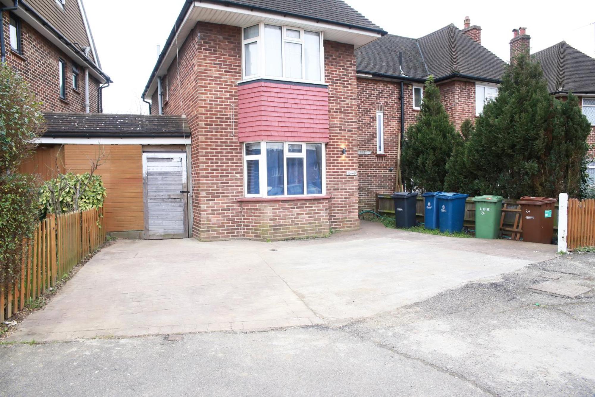 Harrow Luxury Flat With Free Parking. Appartement Londen Buitenkant foto